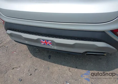 2019 Hyundai Santa Fe Se from USA, damaged, VIN 5NMS2CAD2KH058961